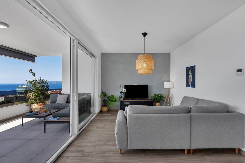 Penthouse Lena