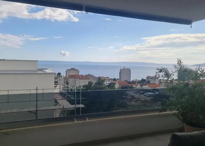 Penthouse Apartment Lena