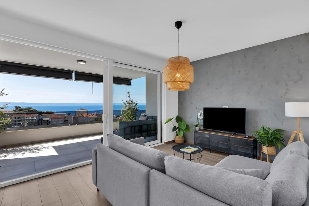 Penthouse Lena Apartment *